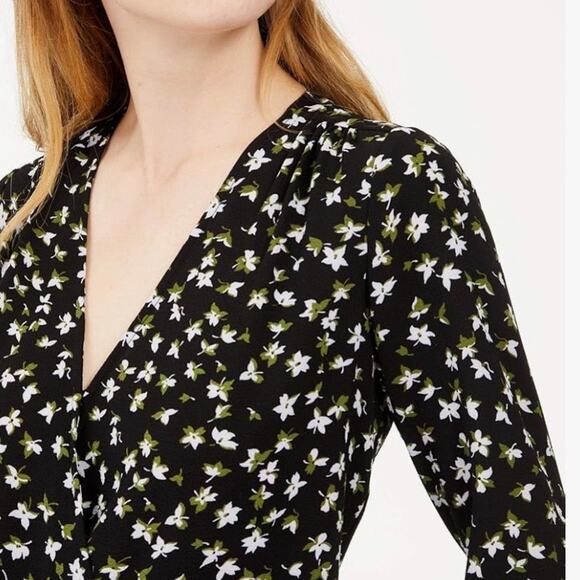 Michael Michael Kors Blouse Faux Wrap Top Black Floral Long Sleeve Women's XXS - Picture 2 of 10